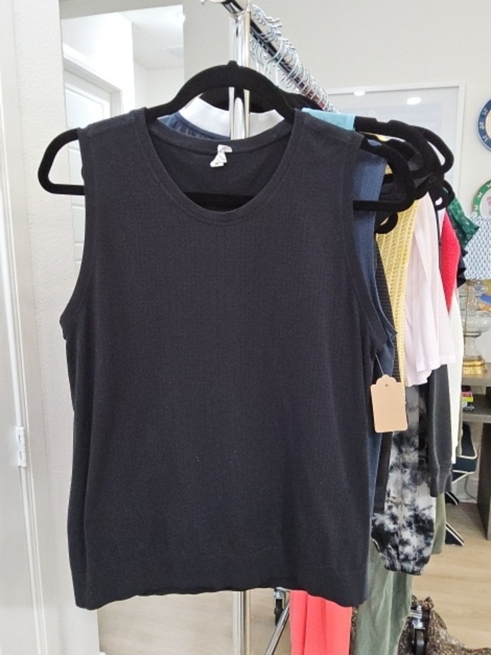 Athleta Black Sleeveless Ribbed Tank - Picture 1 of 2